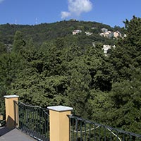 Panorama delle alture di Genova dalle finestre del b&b
